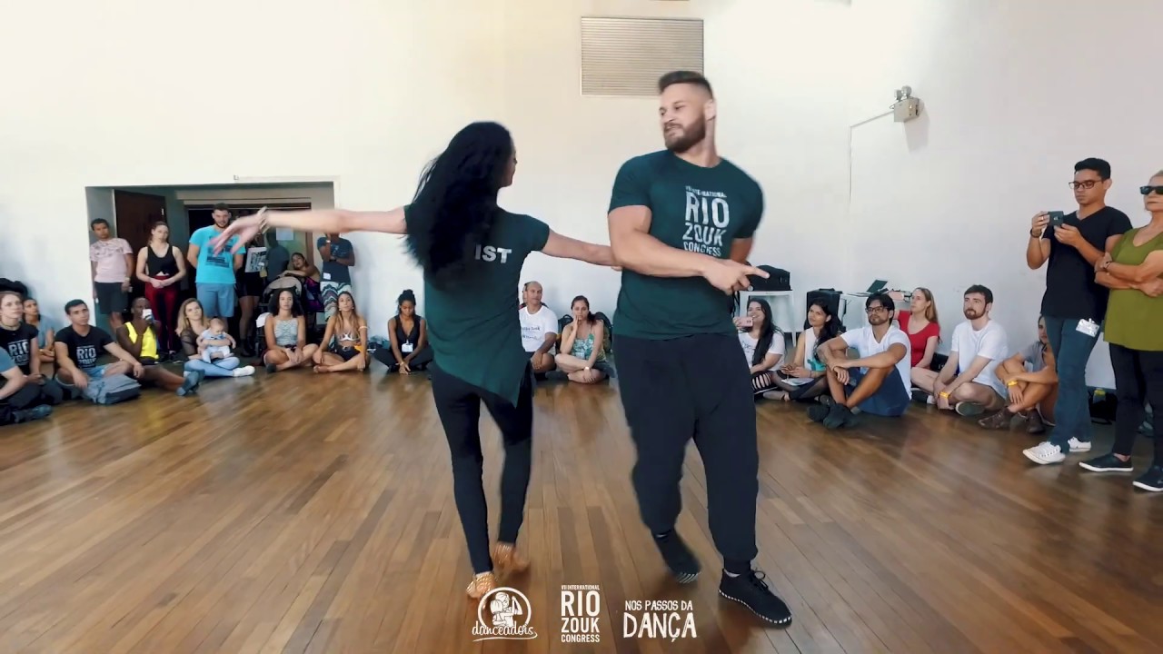 Leo Gomes e Ana Paula Gomes - Demo aula Intermediário (VII Rio Zouk Congress)