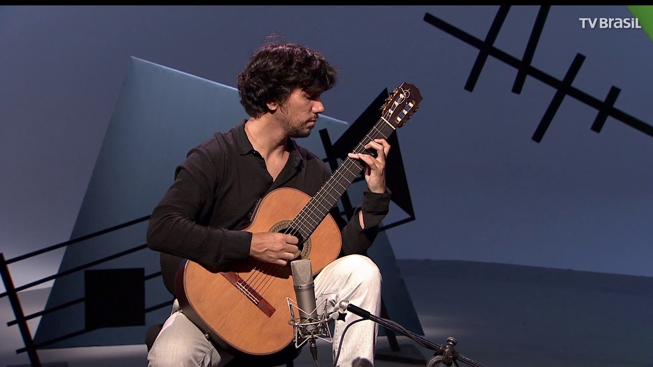 Duo Erika Ribeiro e Luis Leite no Partituras