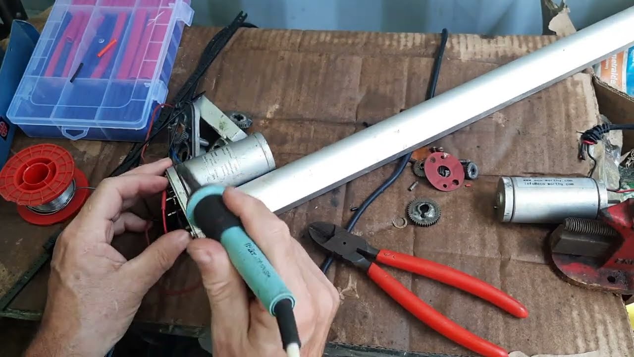 Solar panel array, tracker actuator repair