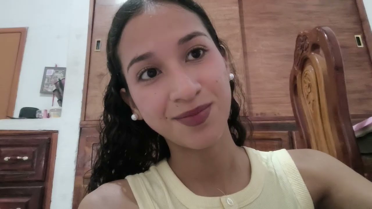Asmr| Te muestro que hay en mi cosmetiquera
