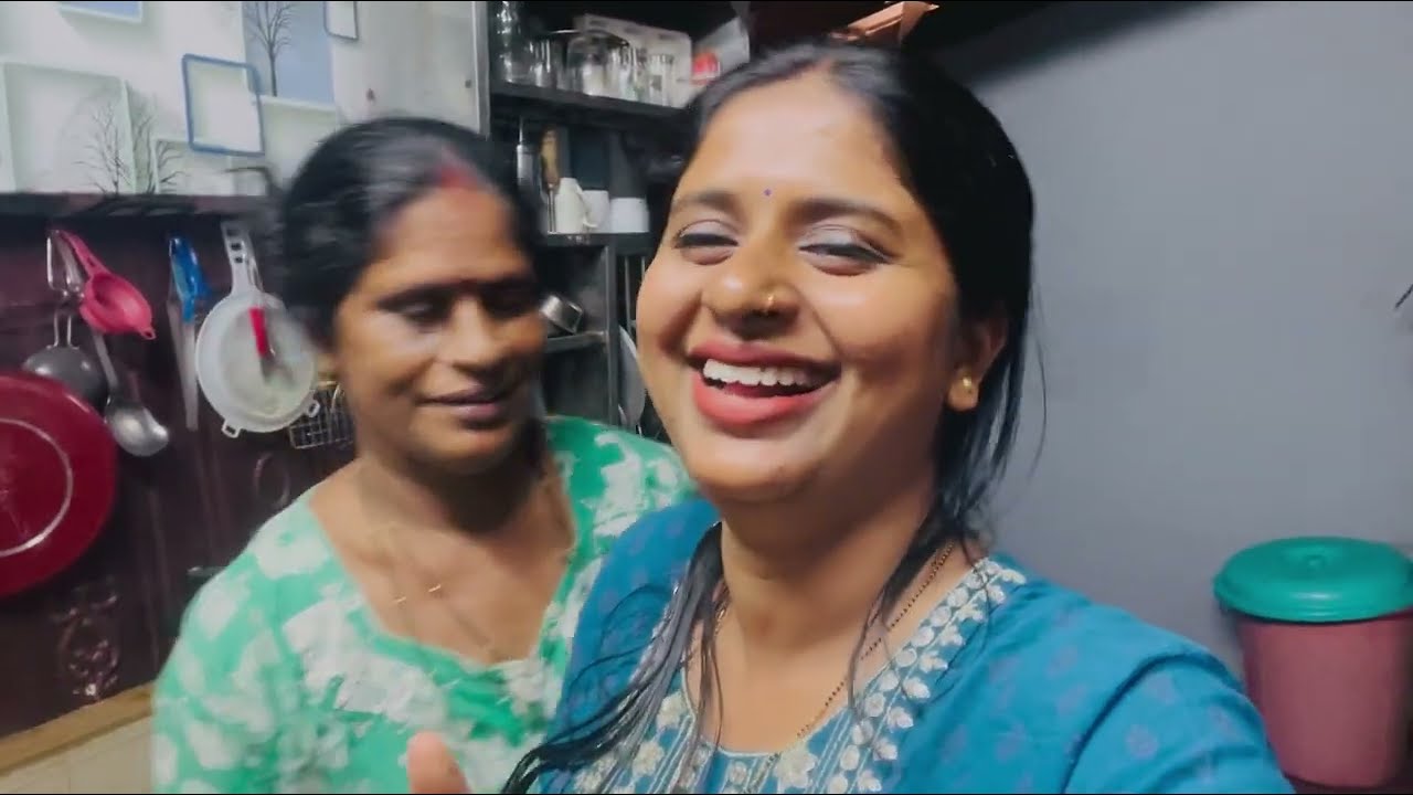 ಅಮ್ಮನ್  ಬೊಲ್ಚಯರೇ ಎಡ್ಡೆ ಆಪುಂಡು 🤣||chicken gravy ಇನಿತ ಸ್ಪೆಷಲ್|Amma & Magal❤️@Deesha_ganiga_tuluvlog