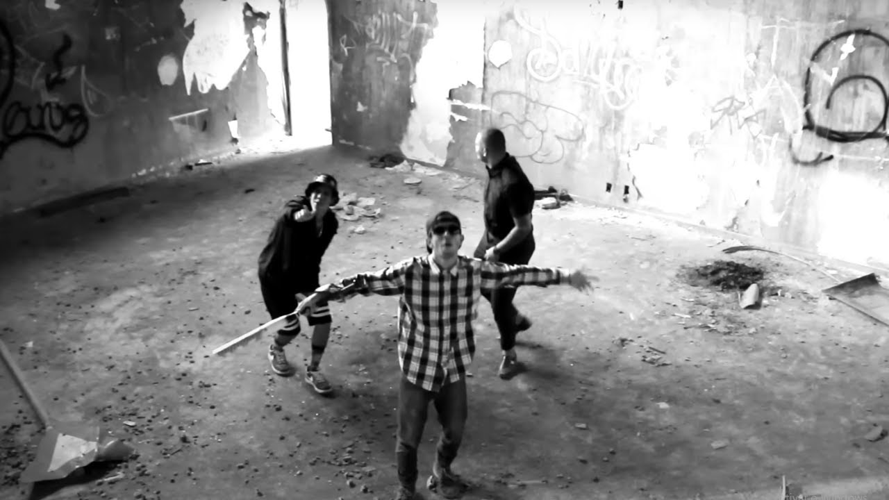 TRIUM - Não Tem Preço (Official Music Vídeo)