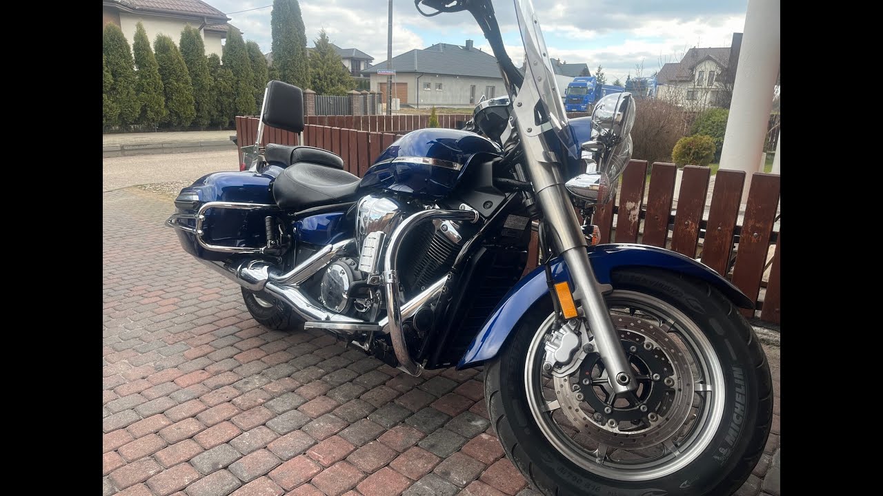 Yamaha XVS 1300 - luzy na sprzęgle