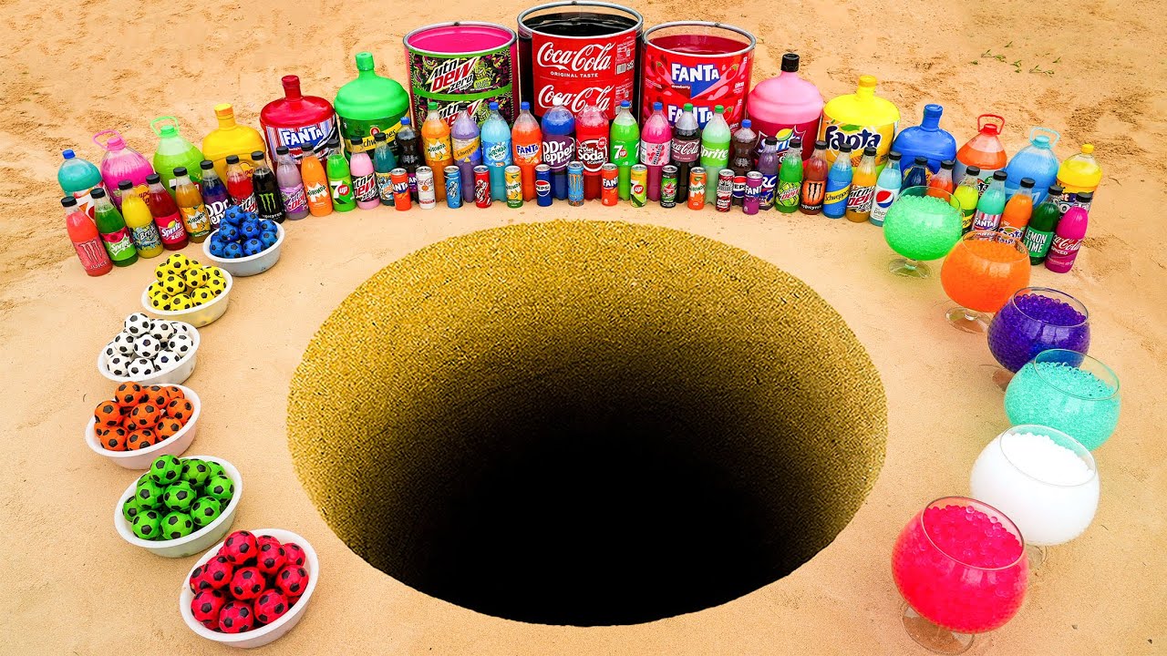 Big Toothpaste Eruption from Giant Coca-Cola, Fanta, Mtn Dew, Balls & Many Sodas vs Mentos!