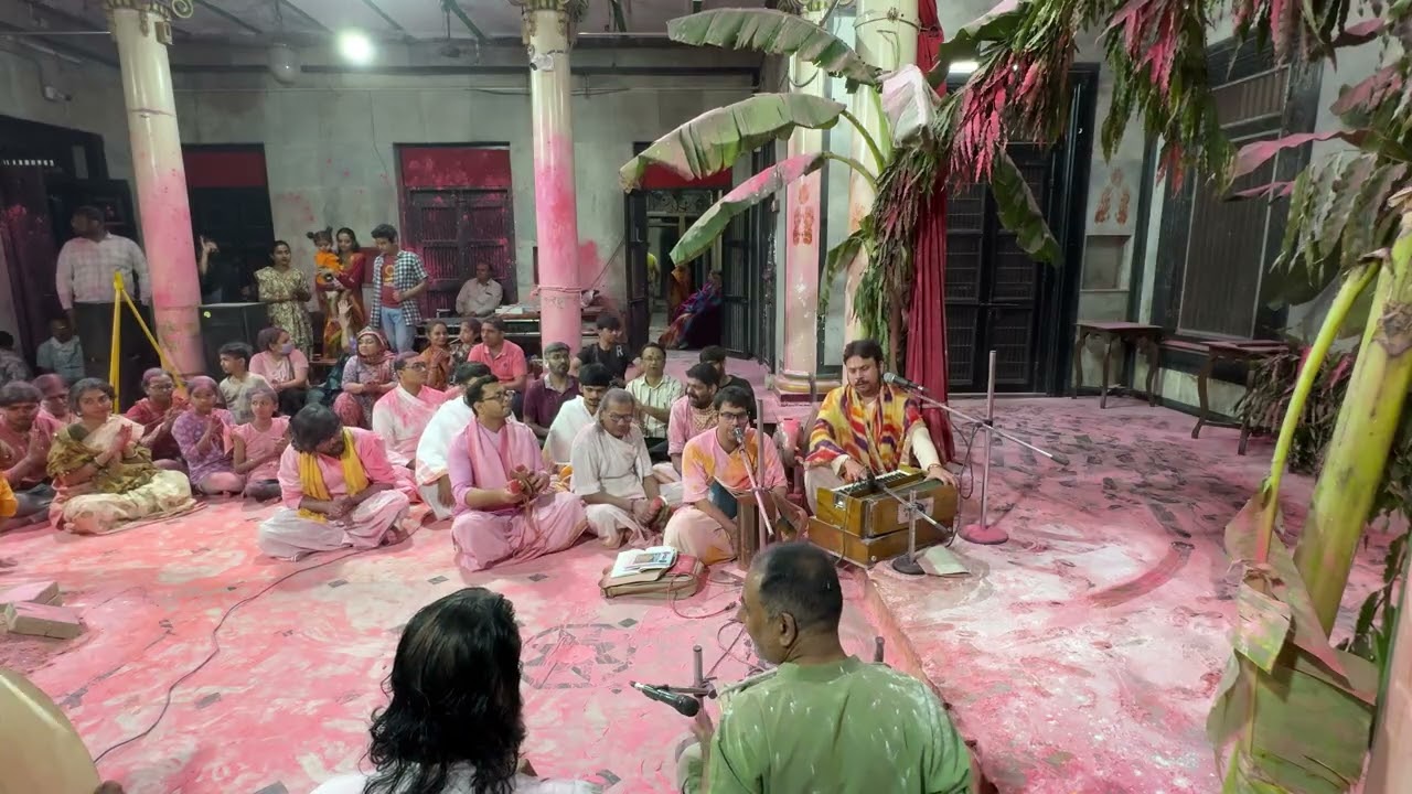 काना दयो रे - प्रथमगृहनिधि श्रीनटवरलालजी मंदिर गोस्वामी हवेली-दोशीवाडा की पोल कालुपुर अहमदाबाद