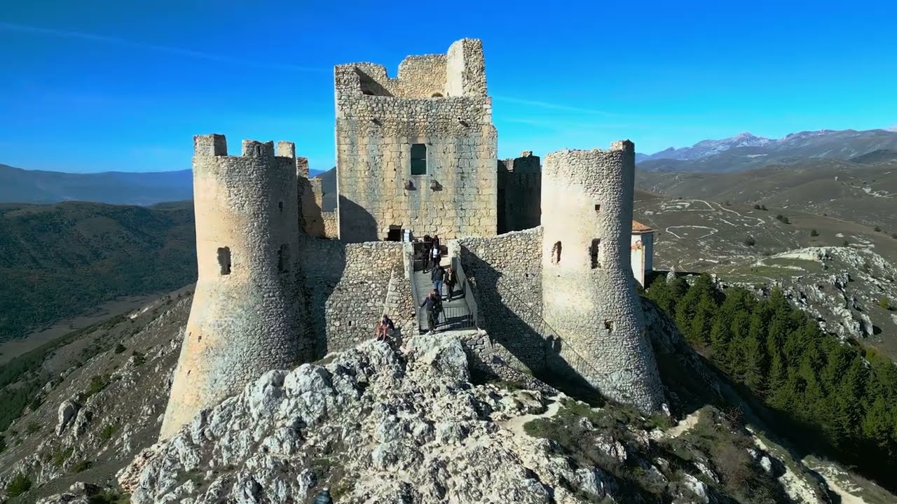 Rocca Calascio - Abruzzo - Italia (4K) (HDR)
