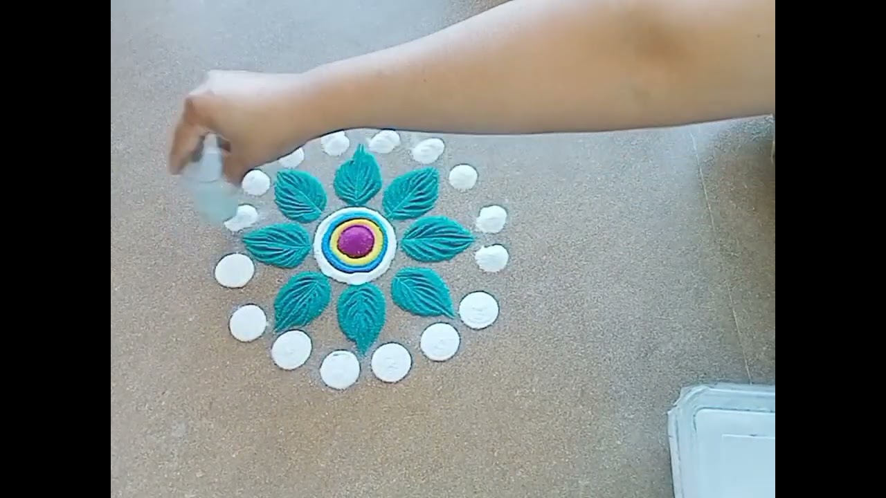 अतिशय सुंदर रांगोळी #viralvideo #maharashtrianrangoli #indianculture #rangoliart #fypシ 