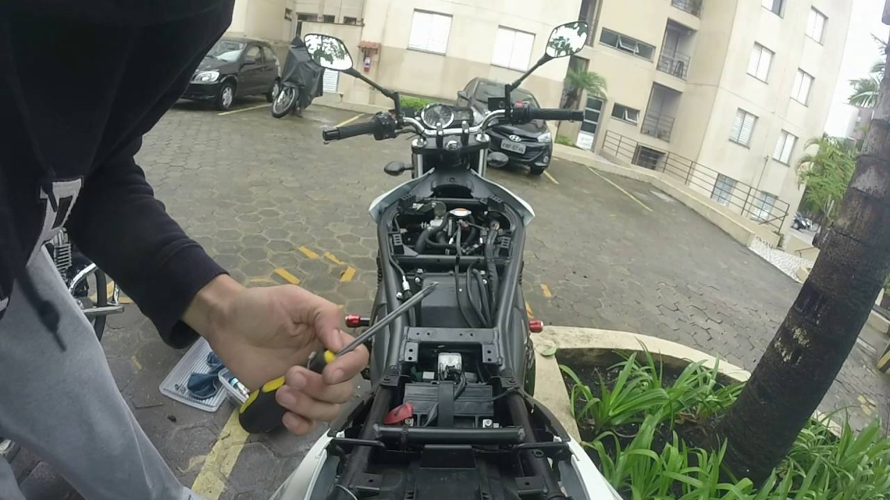 Bandit 650N -  Instalando o Filtro K&N