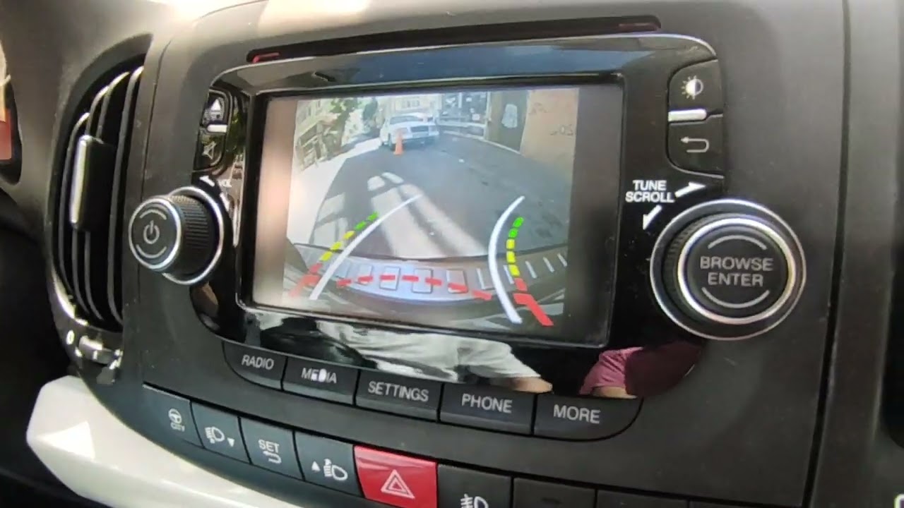 2013 Model 1.3 Multijet Fiat 500L Kamera Montajı