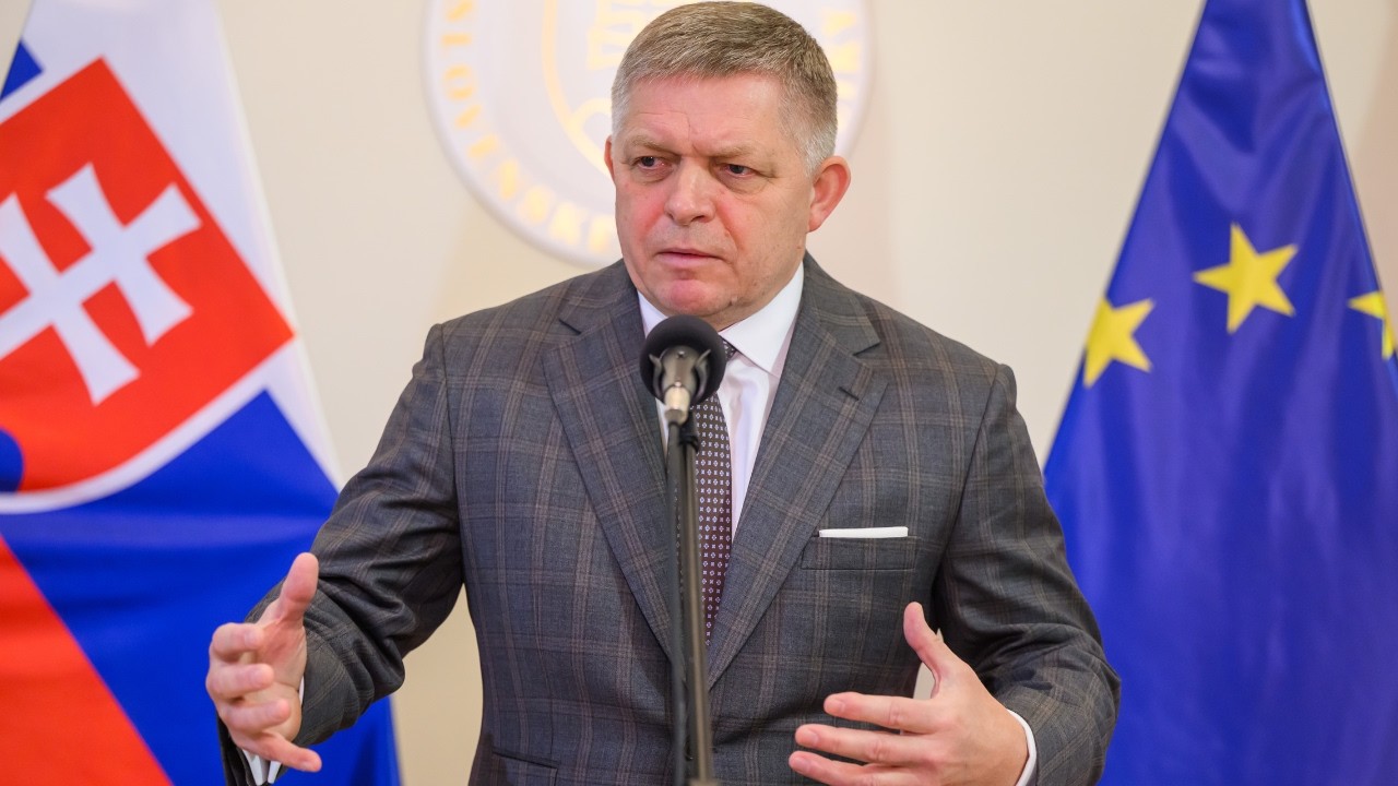 Fico: Trh zlyhal, bývanie sa stalo luxusom