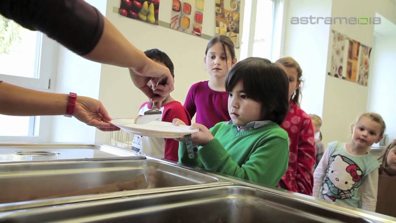 SIS Swiss International School, Tamins, Bilingual