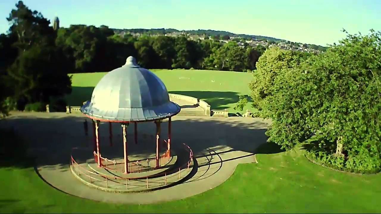 Hubsan H502S FPV X4 Desire Footage - Over Saltaire Bandstand