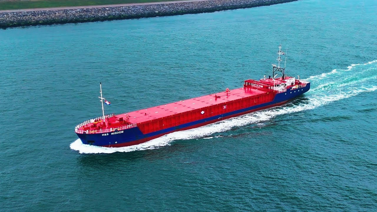 General Cargo Ship H&S Wisdom Arriving in Rotterdam | 3-9-2024