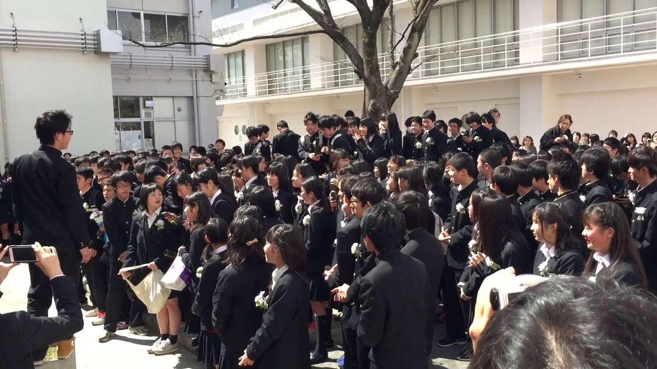 草津中学校 卒業式後 サプライズ 「旅立ちの日に…」