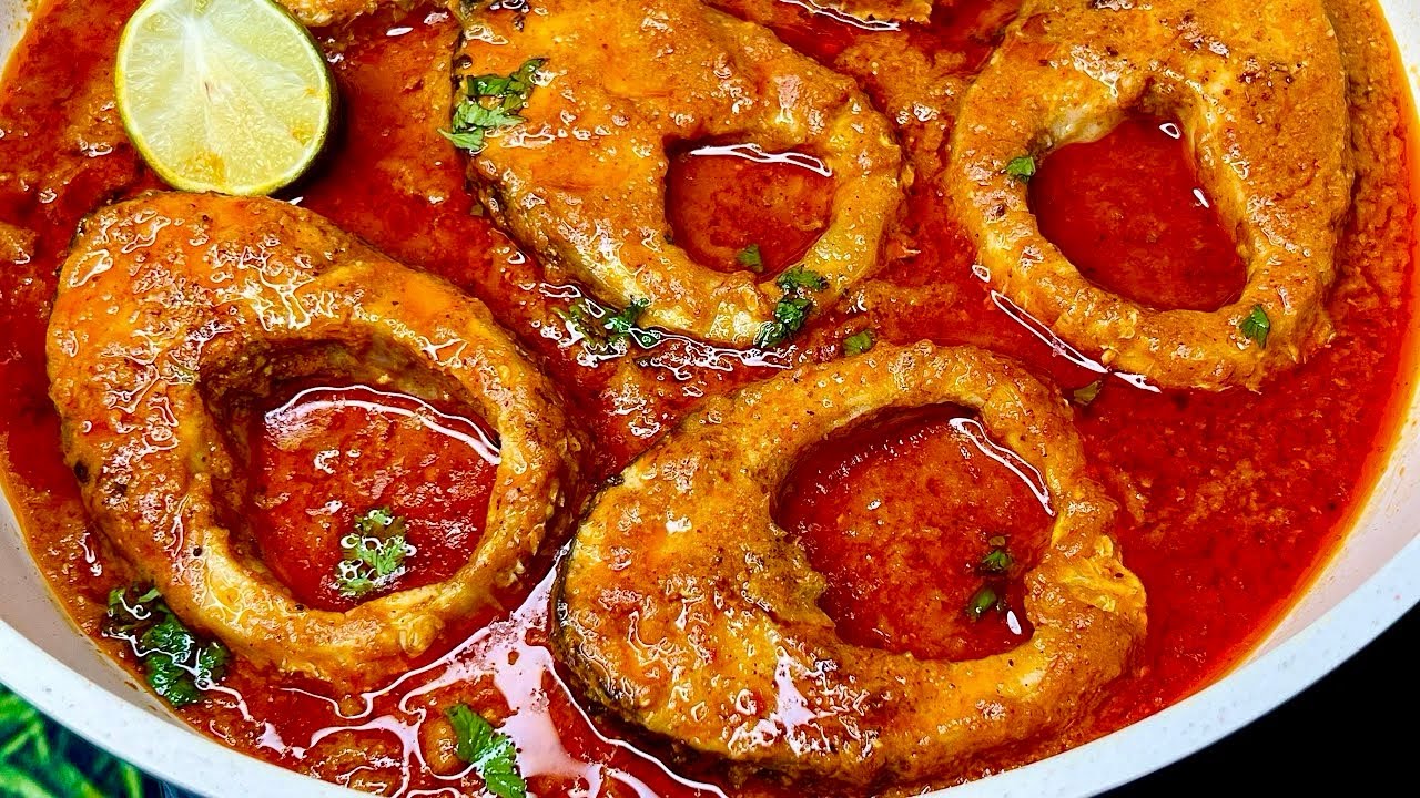 Ammijaan Ke Zamane Ki World Famous MASALA FISH CURRY - South Indian Machli Ka Salan My Family Favrt