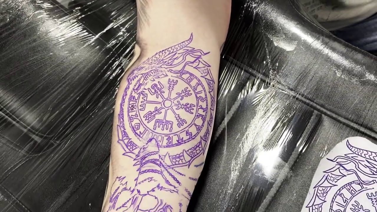 FECHAMENTO DE BRAÇO COMPLETO COM TATUAGEM NÓRDICA