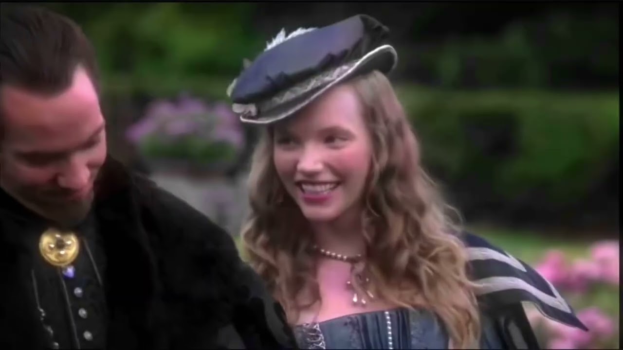 Katherine Howard scene pack with colouring and high quality