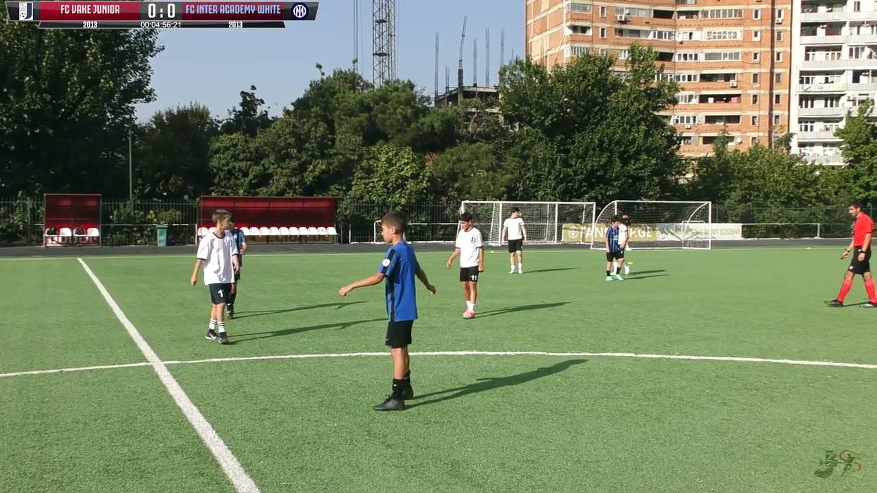 FC Junior 2013   🆚   FC Inter Acad White 2013