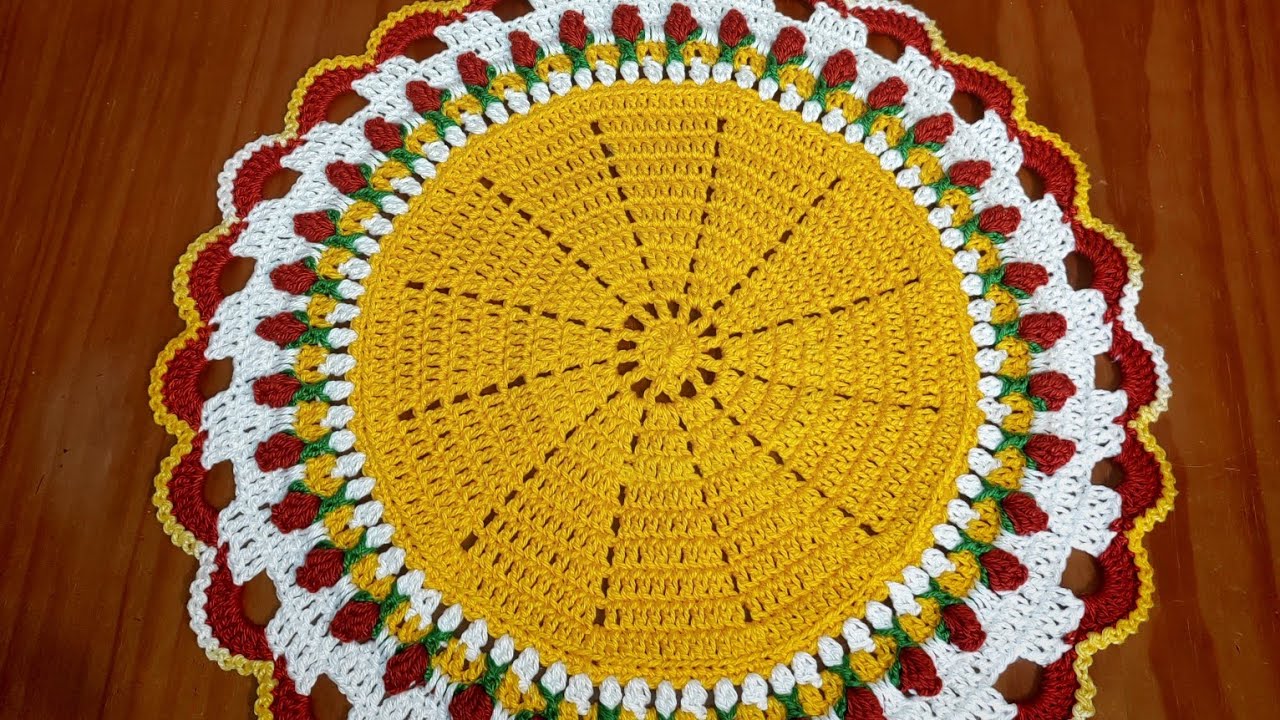 Crochet Tulip Placemat Left Hand 
