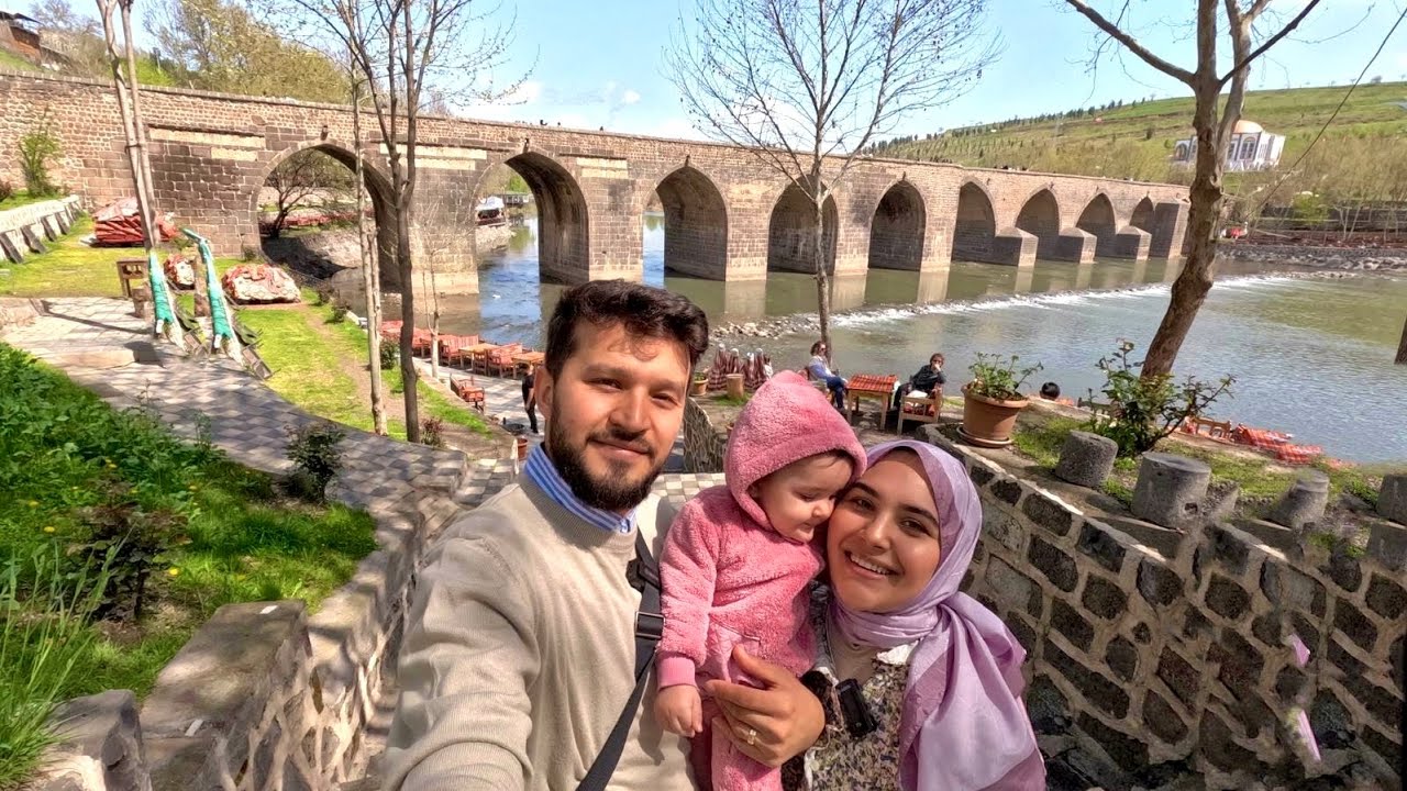We are traveling around Türkiye with my wife and daughter / DIYARBAKIR