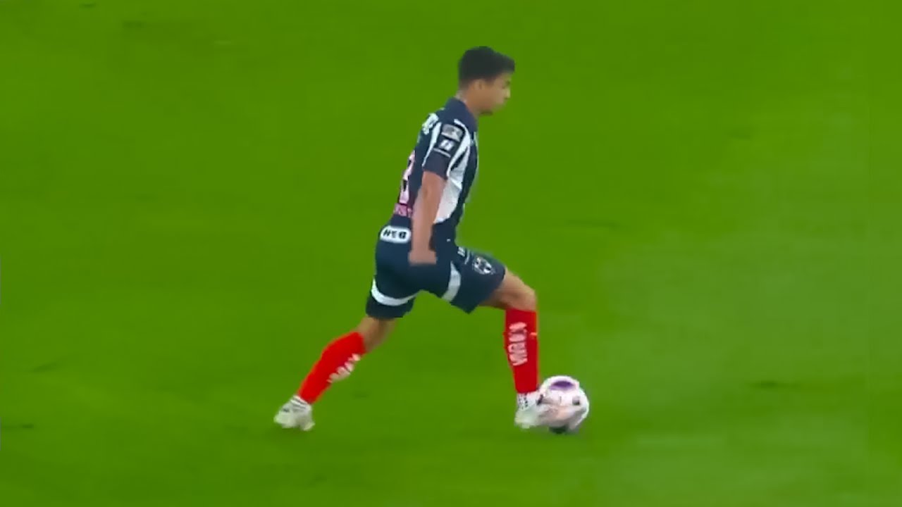 &Oacute;liver Torres is a different midfielder - 2025