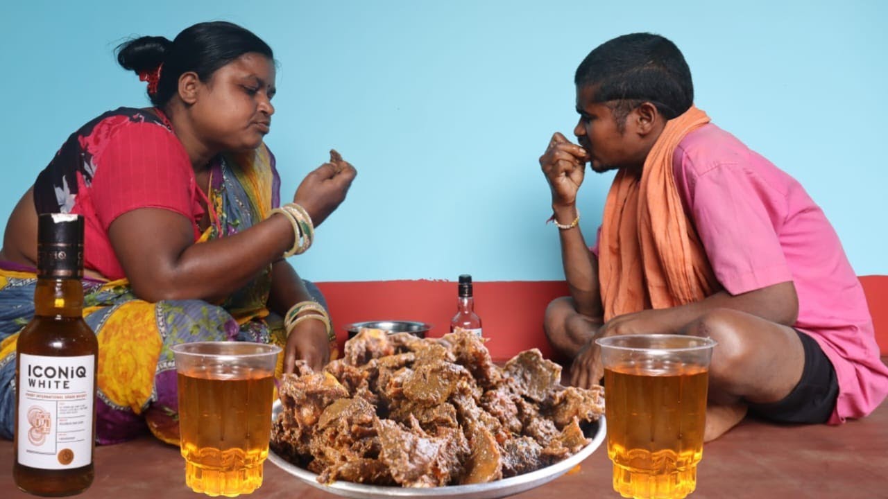 Mutton Lungs Masala Delicious Curry Eating And Drink Wine Village Couple ||