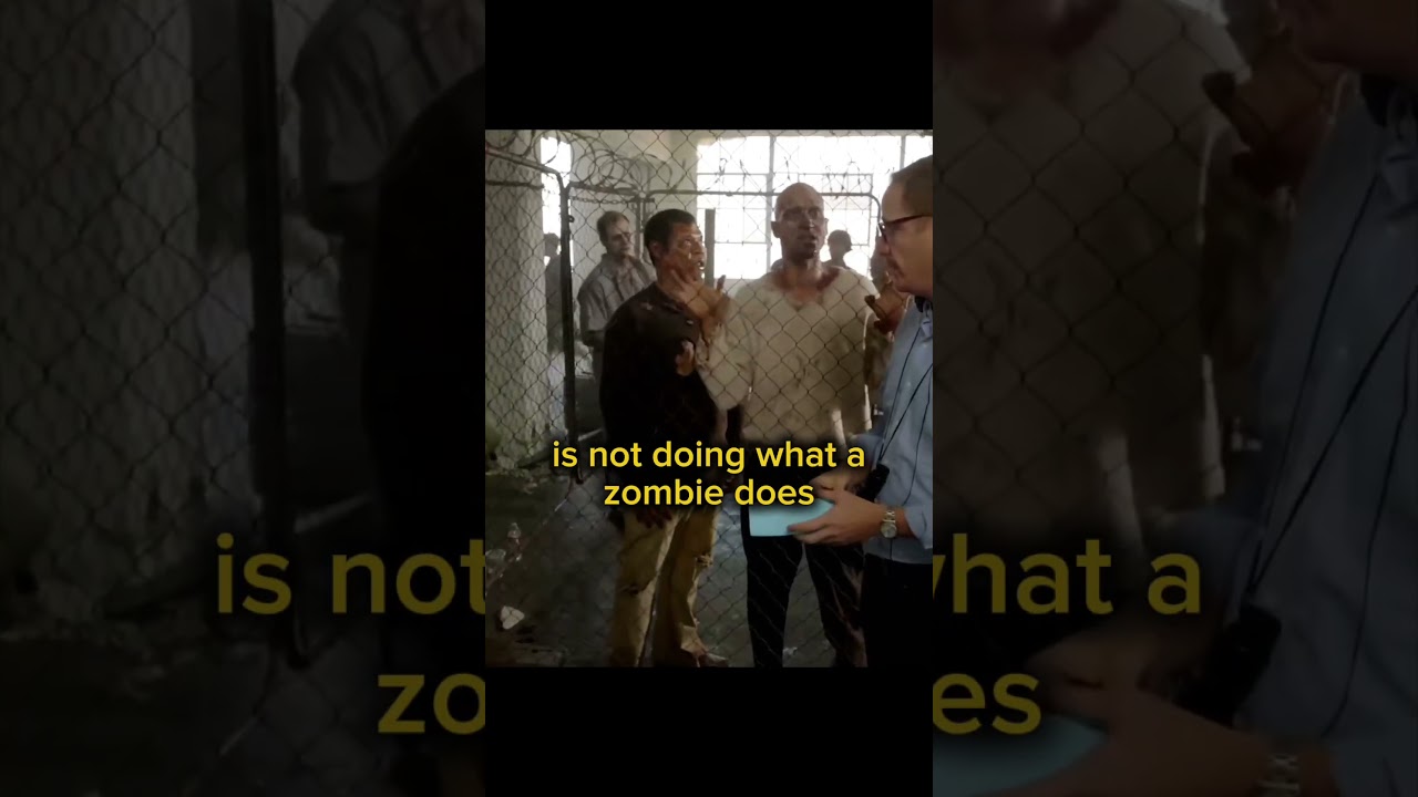 Zombie Extra 🧟 | Key and Peele