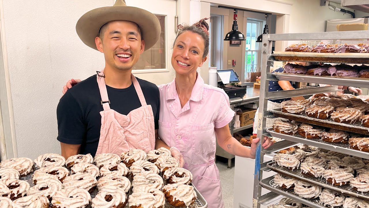 QUECHEE, VT: life-changing donuts at Farmer & The Bell!