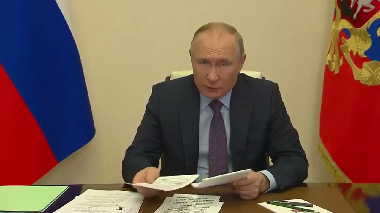 VLADIMIR POUTINE VEUT R&Eacute;ORIENTER LES EXPORTATIONS &Eacute;NERG&Eacute;TIQUES RUSSES DE L'EUROPE VERS L'ASIE.