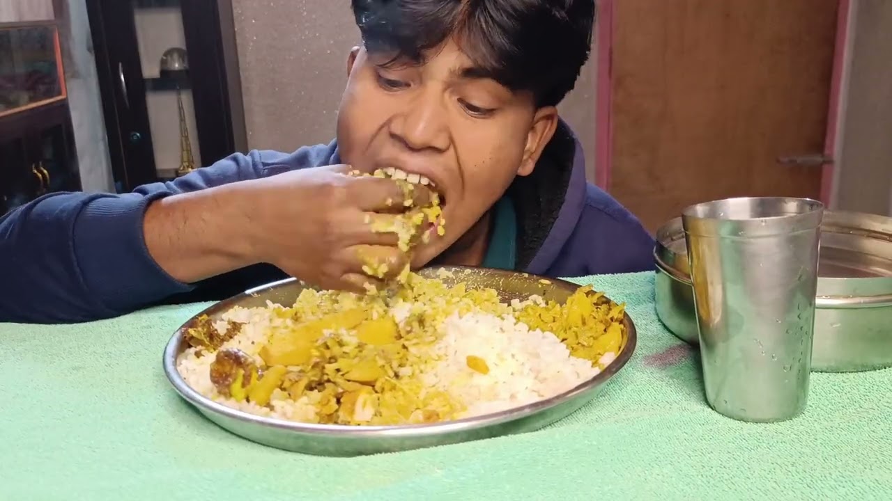 Simple Bengali Fish Curry Meal 🍛 | Desi Comfort Food That Hits Different 😋