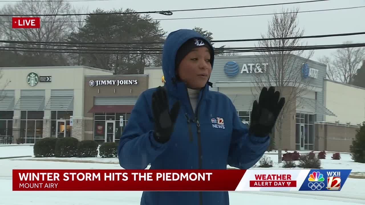 WXII's 12's Erin Burnett is bringing us a view of the snow in Mount Airy at 8 a.m.
