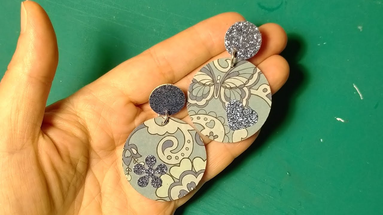 How to craft a beautiful pair of paper earrings using 2 circle punches