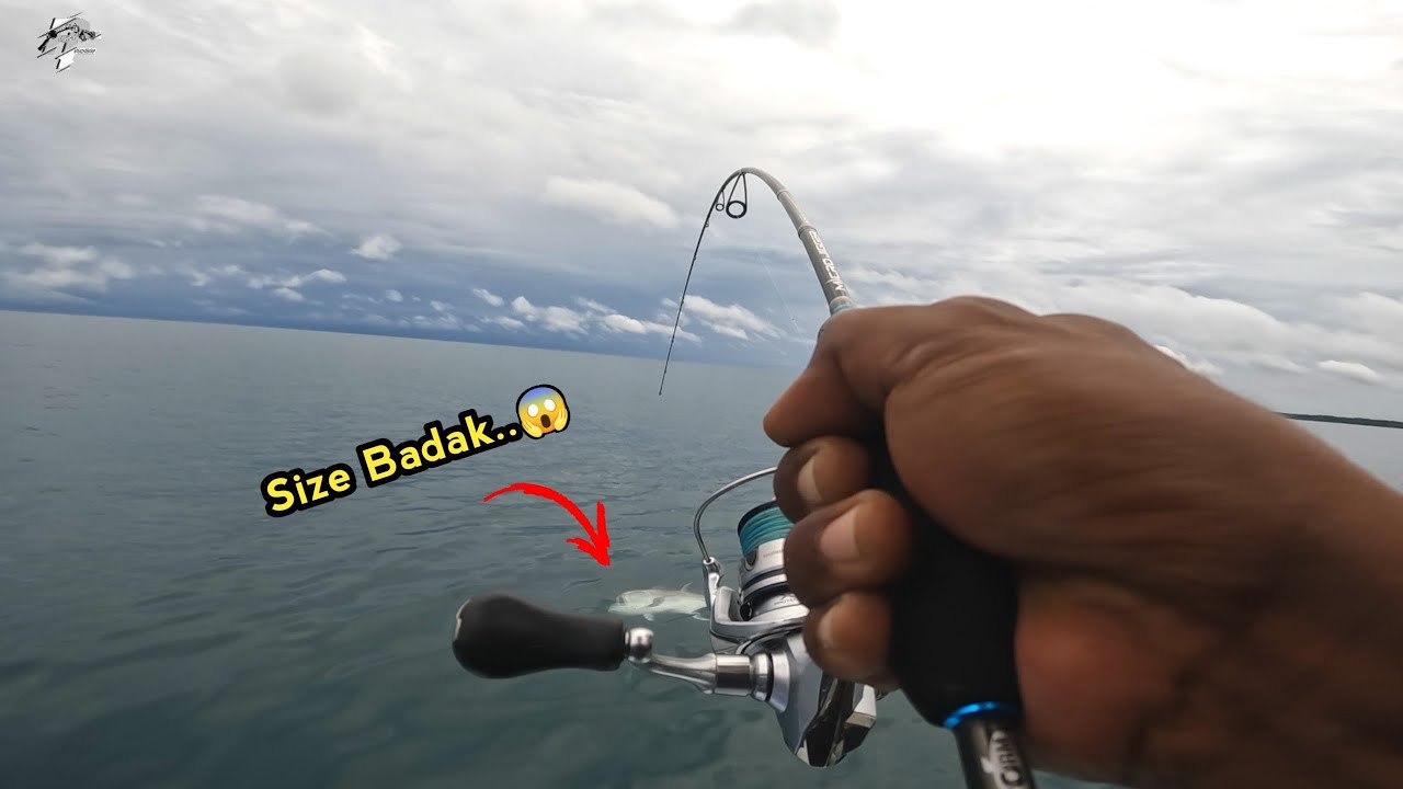 ASLI BESAR!! Niat Hati Mancing Santai Malah Dapat Siksaan ikan Size Badak | Micro Jigging