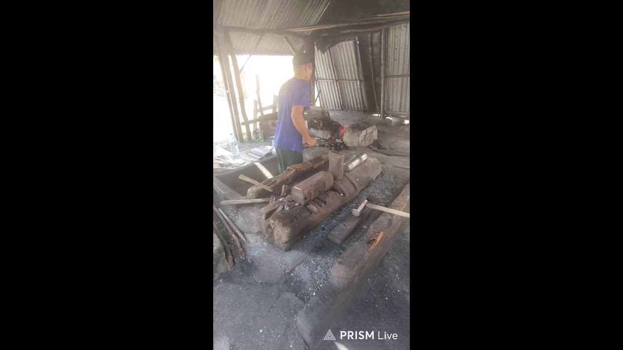 tradisional blacksmith