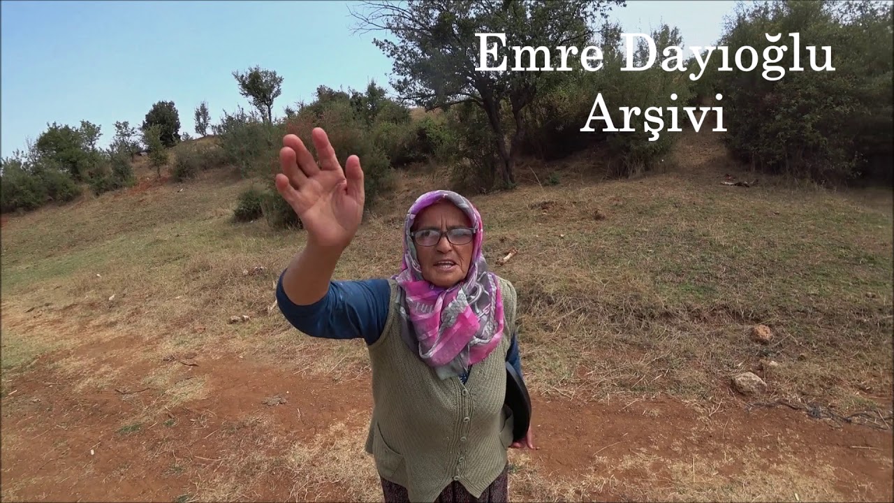 Isparta Keçiborlu Kozlucalı Teyzeler Oyun Havası [Emre Dayıoğlu Arşivi]