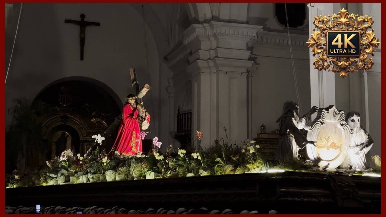 Inicio del Solemne Cortejo Procesional del Nazareno de los Antigüeños Viernes Santo