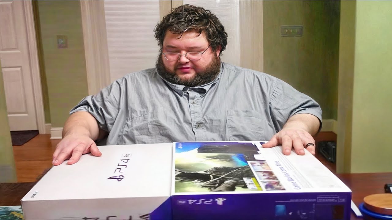Funniest Gaming Gear Unboxing Fails and Hilarious Moments 4