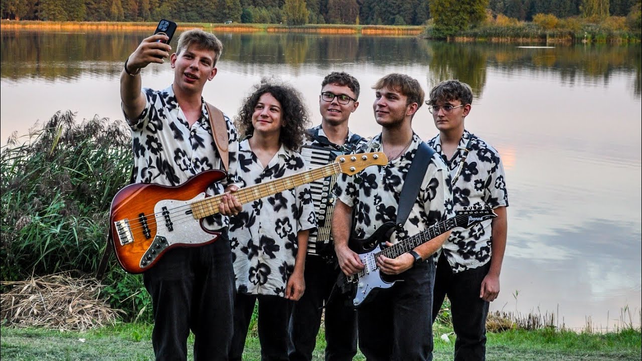 Nuksy - Nastolatka