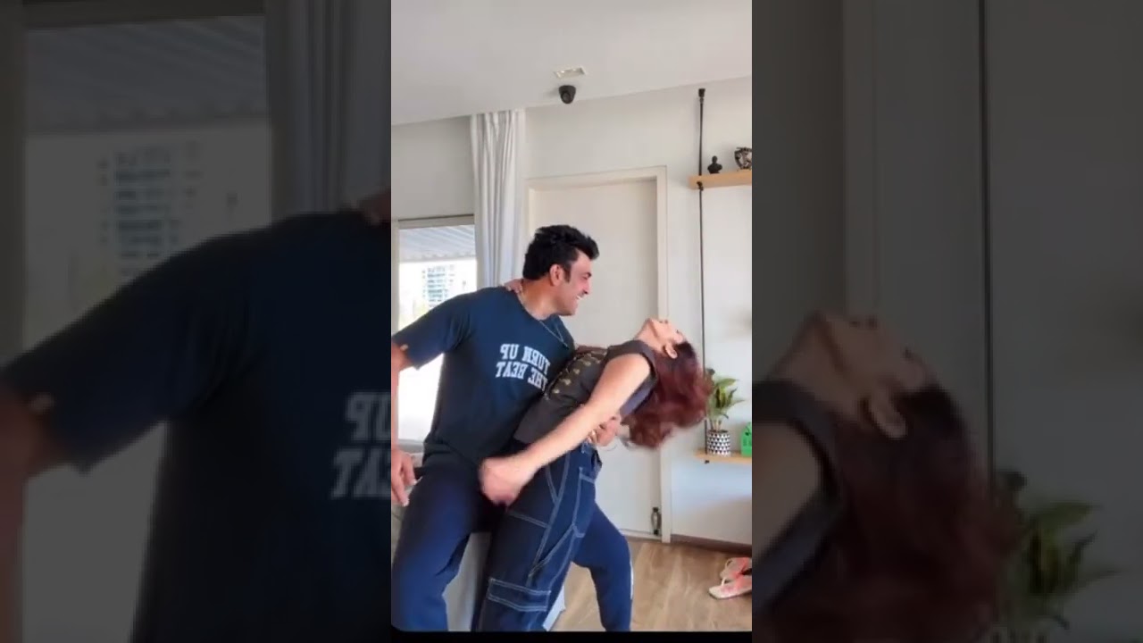 Sharad Kelkar & Wife Keerti Kelkar's Funny Reel | #Shorts
