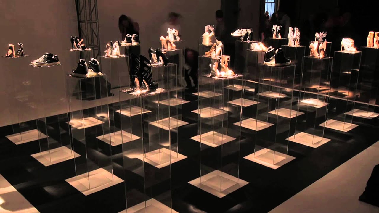 New York Fashion Week 2011 Timelapse - Alejandro Ingelmo