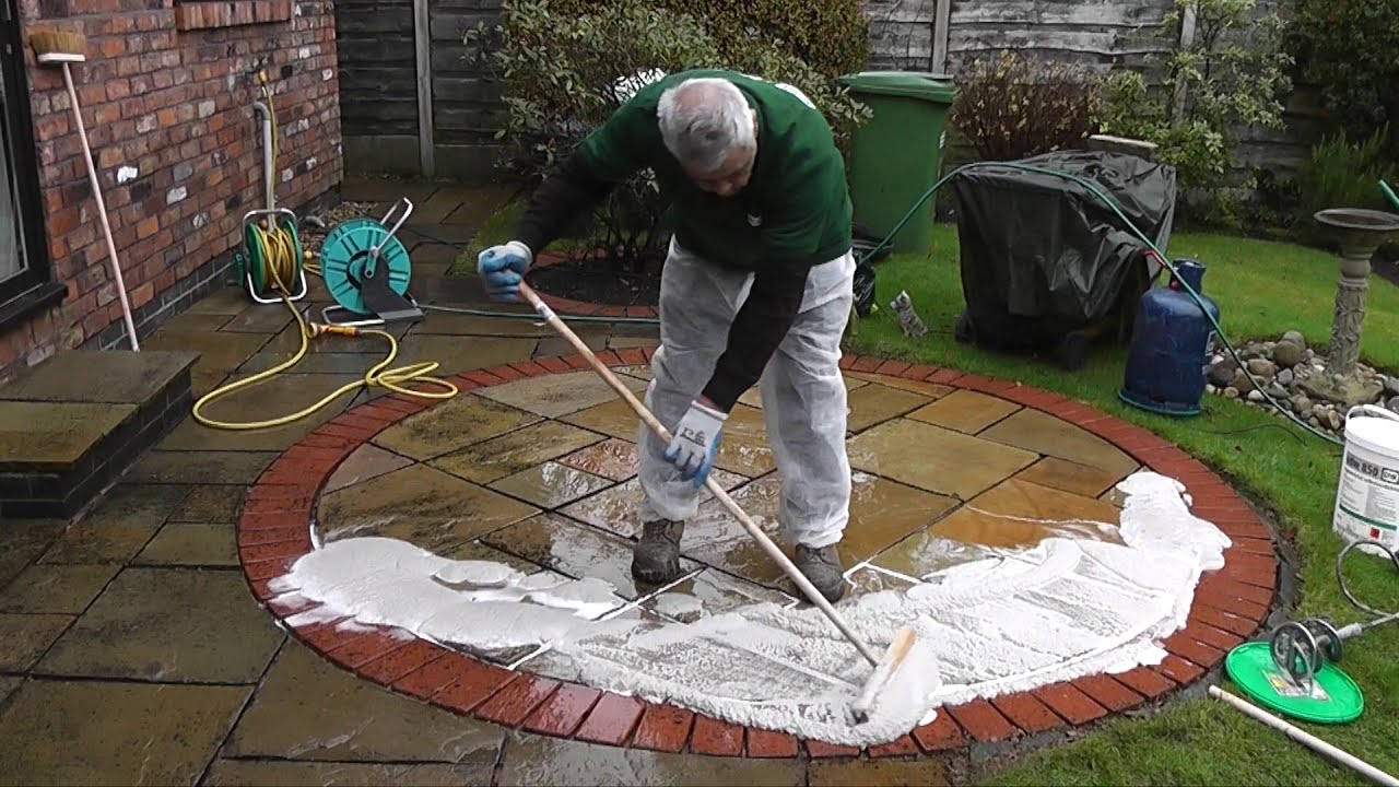 Sandstone Patio Repointing Made Easy with GftK's vdw 850plus