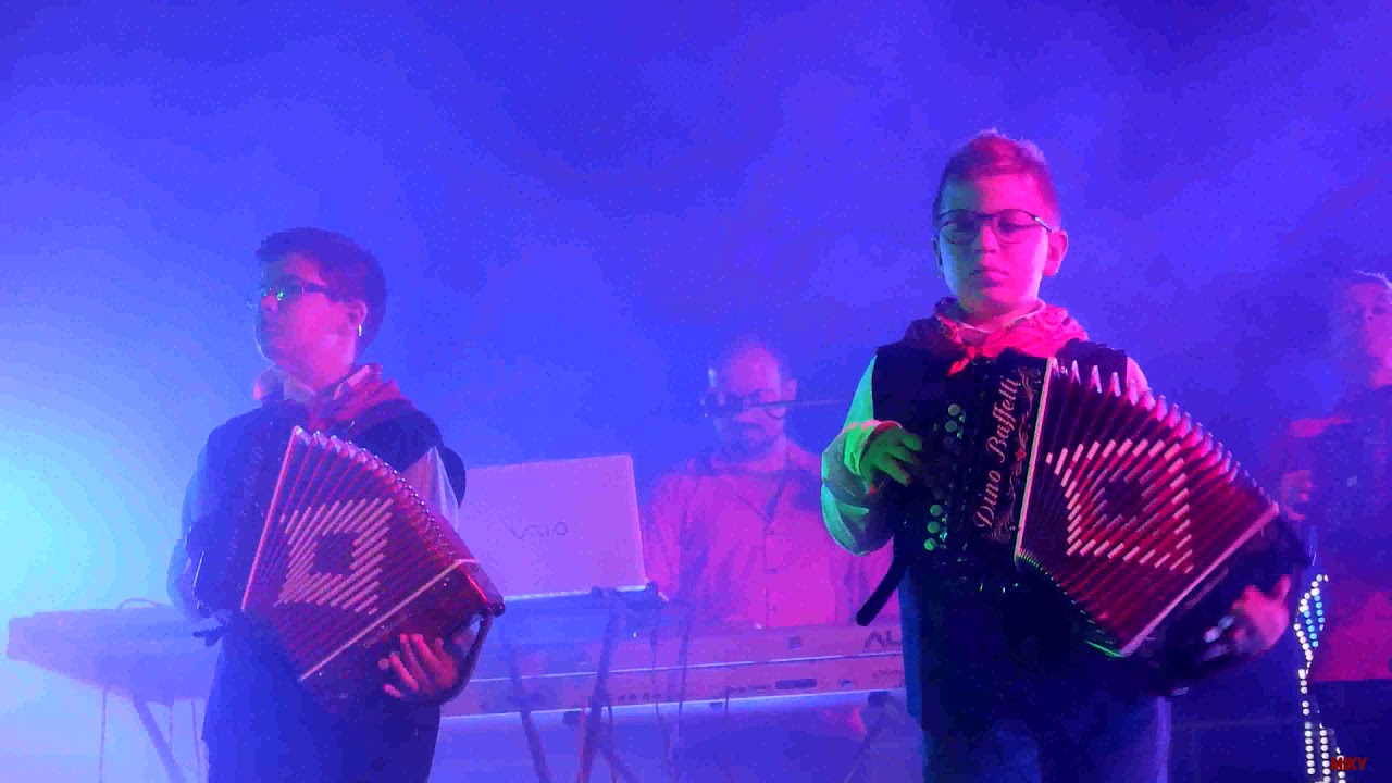 Reginella campagnola - Silvesto folk e la sua band  -Santa lucia  -