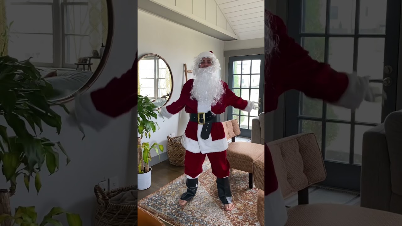 JustHampton Santa Claus Suit unboxing