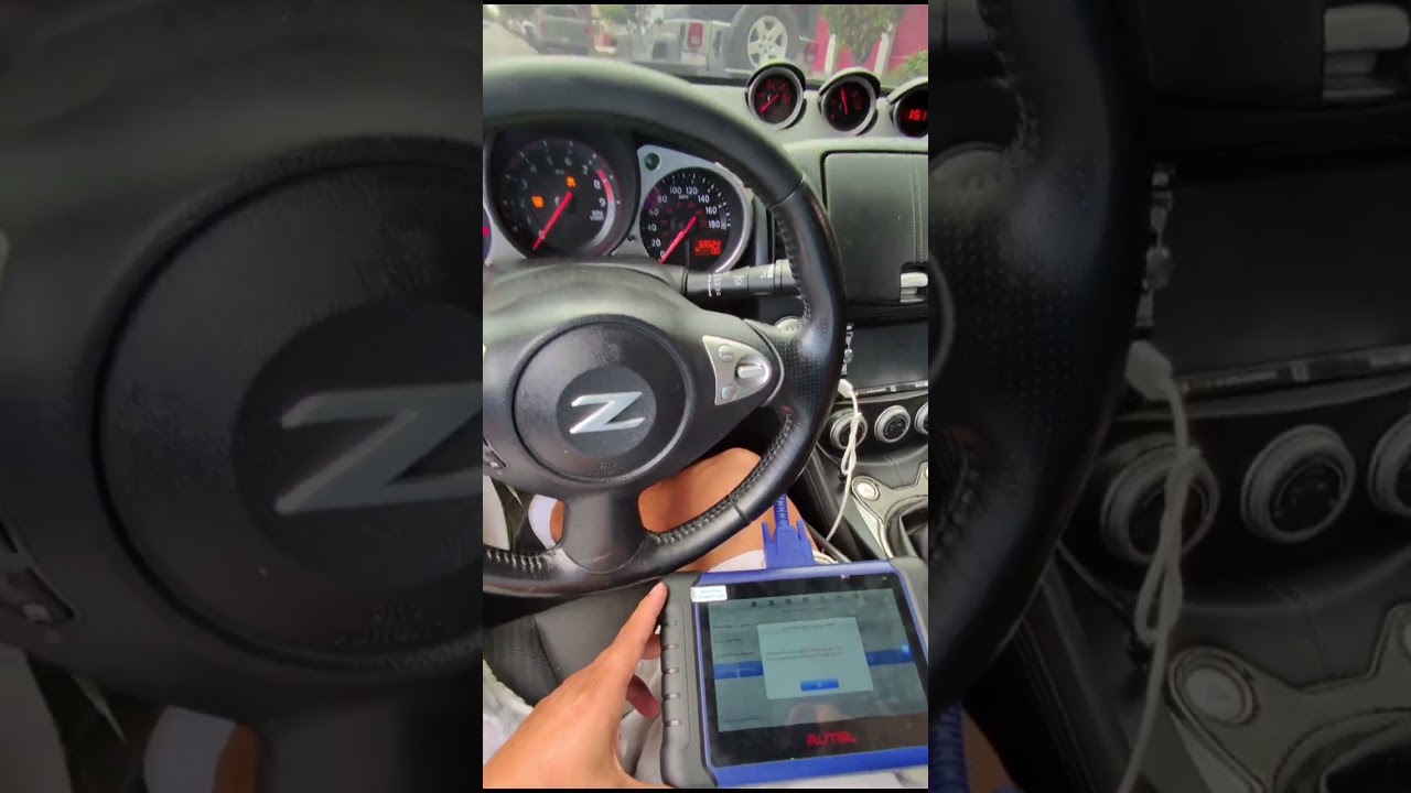 nissan 370z 2016  agregando llave