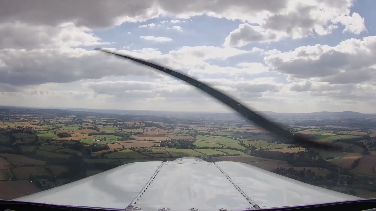 PPL Flight Training Wolverhampton Airport | Student Pilot | Take off | Landing | Piper PA38 Tomahawk