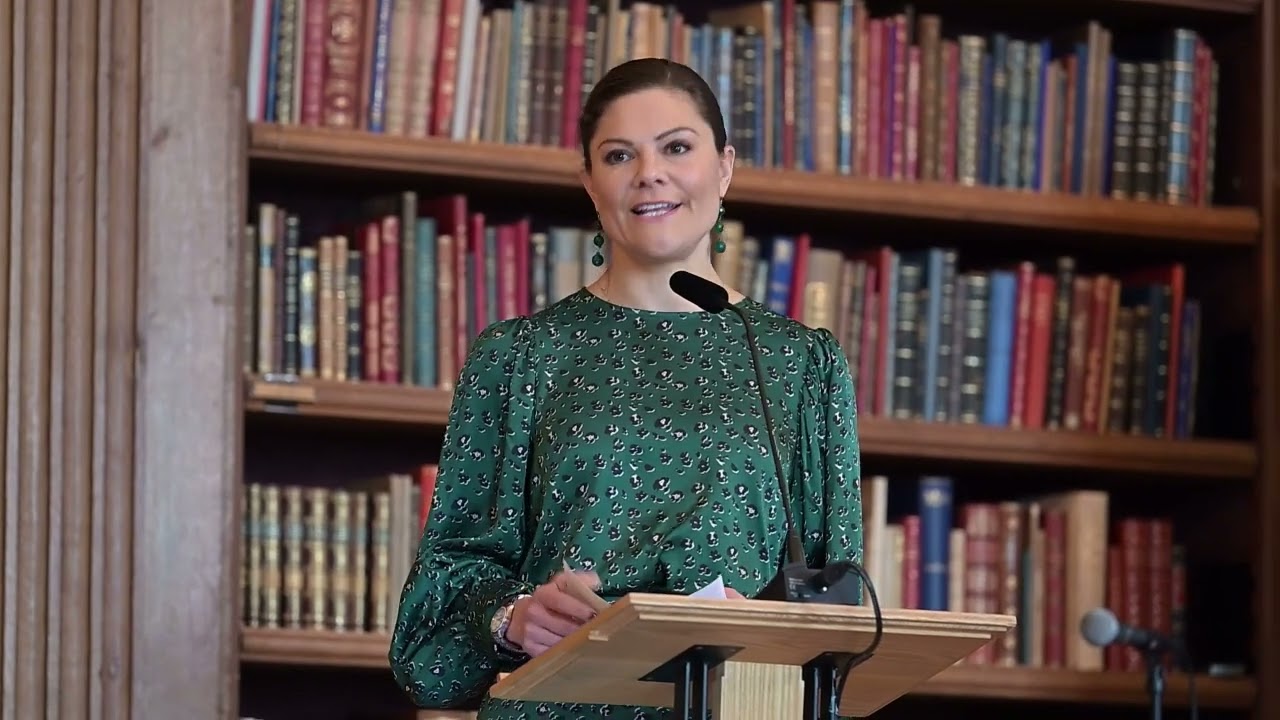Crown Princess Victoria of Sweden in green lovely dress at seminar