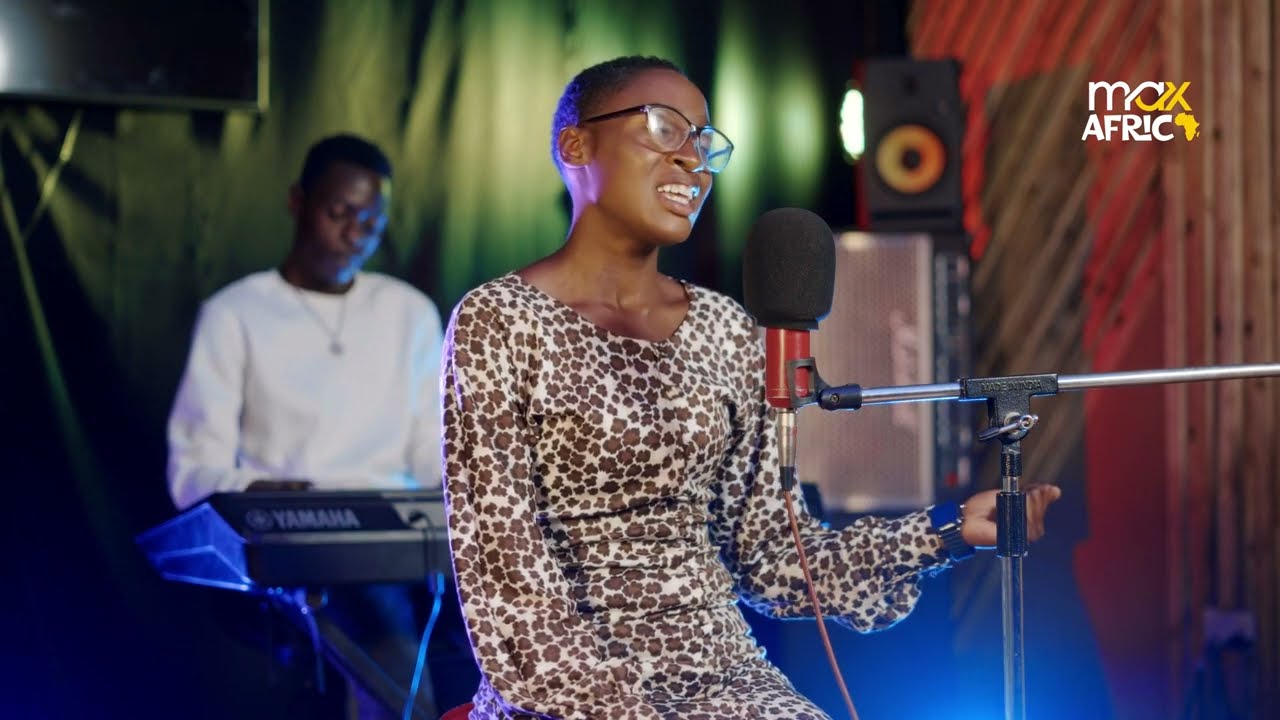 BAHATI BUKUKU - SONGA MBELE - ( Performed By ELIZA )