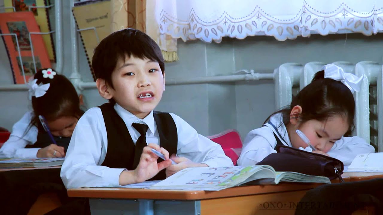 Baga angiin bagshdaa bayrlalaa.wmv