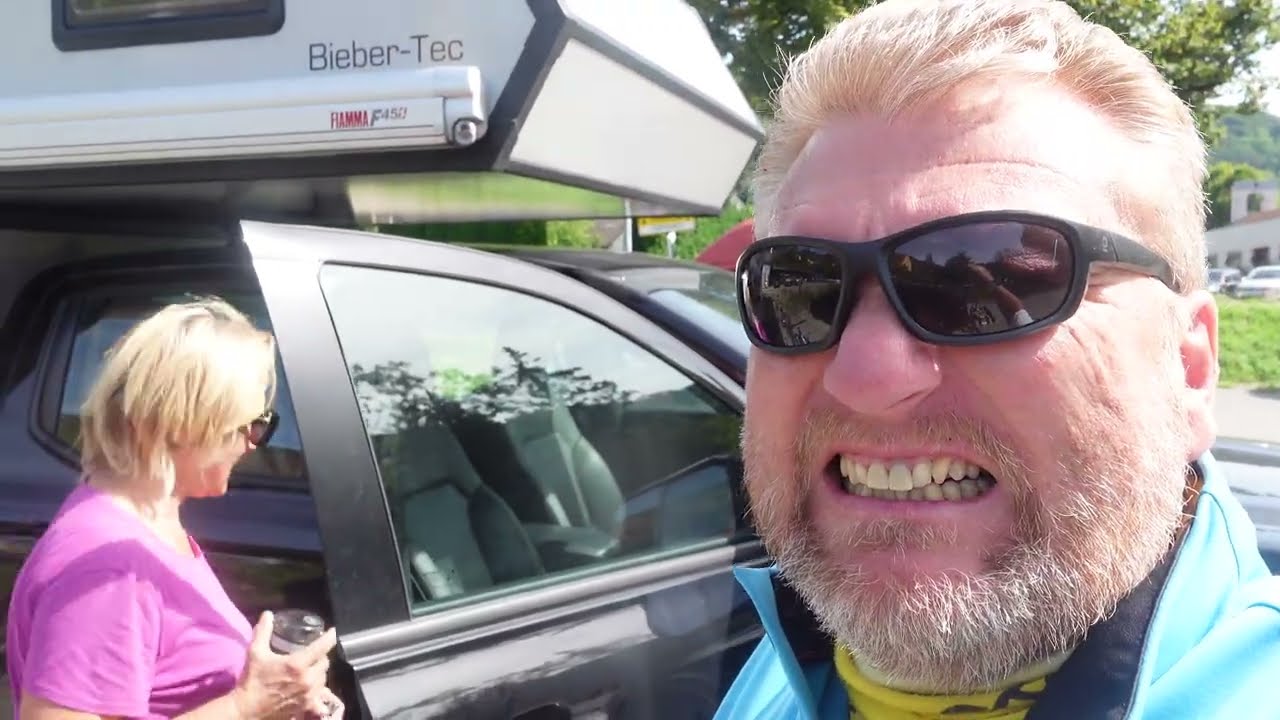 Moses unter der Brücke