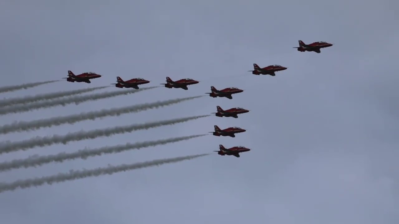 RED ARROWS@EASTBOURNE AIR SHOW 2025
